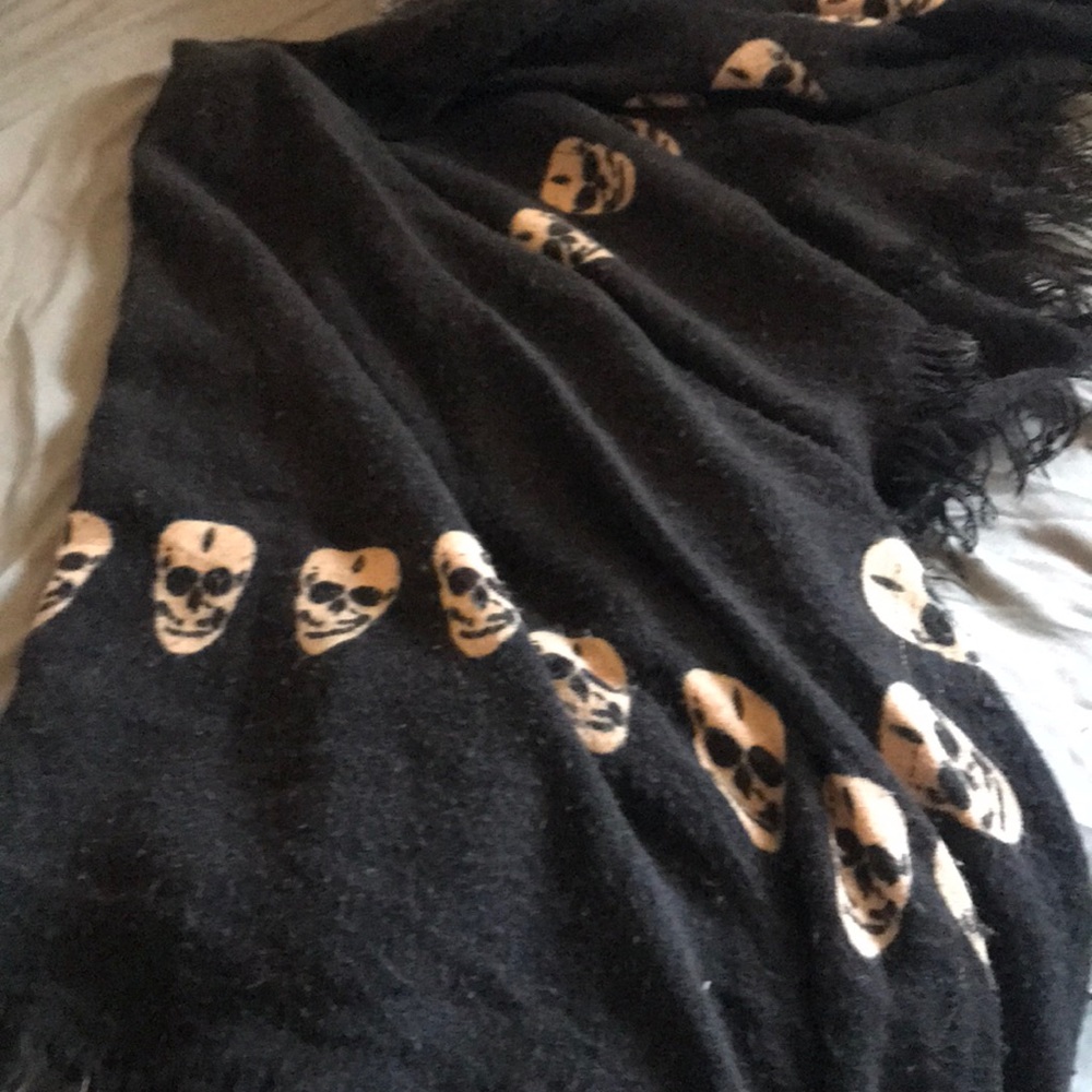 Extra large scarf